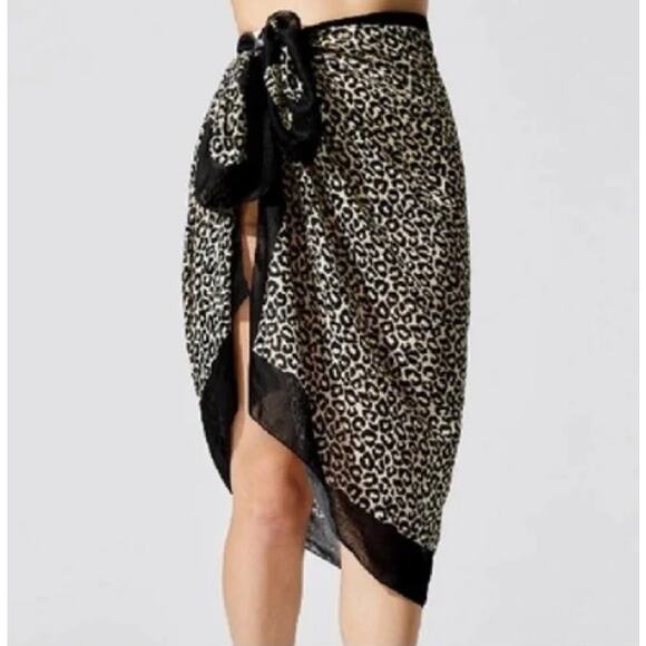 SOLID & STRIPED The Pareo Beach Sarong Scarf Aloha Floral Print Hawaiian - Picture 2 of 5